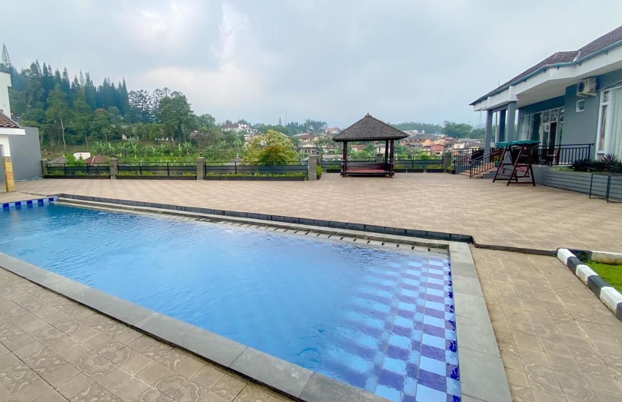 Villa Andalus 3 Puncak Kültér fotó