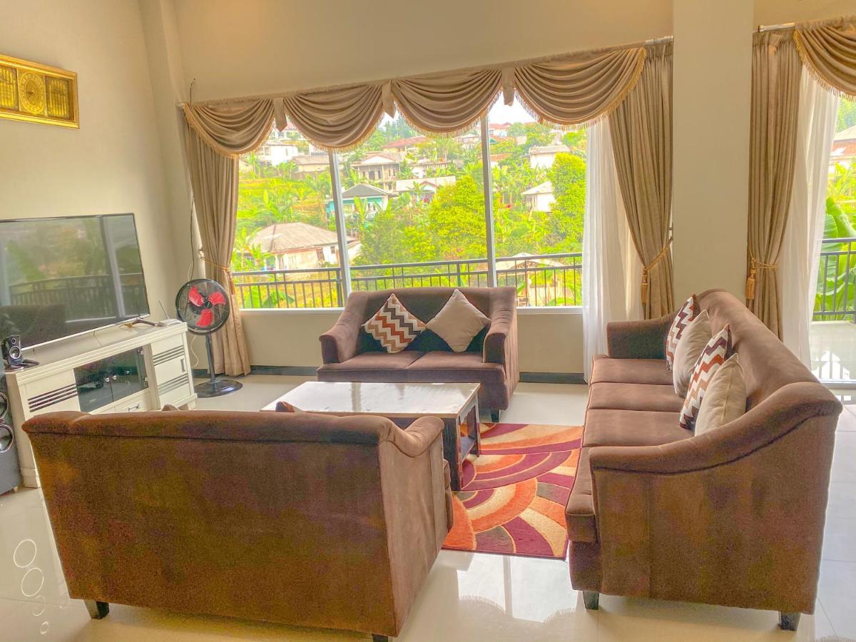 Villa Andalus 3 Puncak Kültér fotó